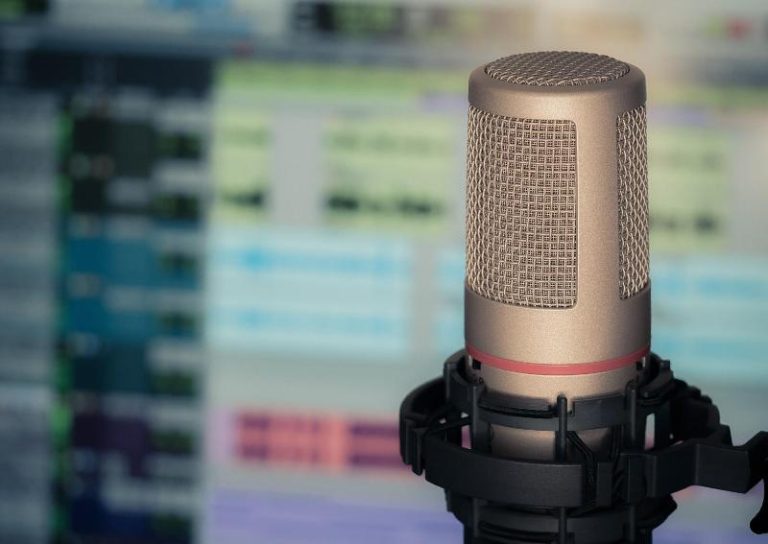 The Dos and Don’ts of Podcast Management for Beginners